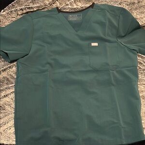 FIGS Men's Forest Green Scrub Top